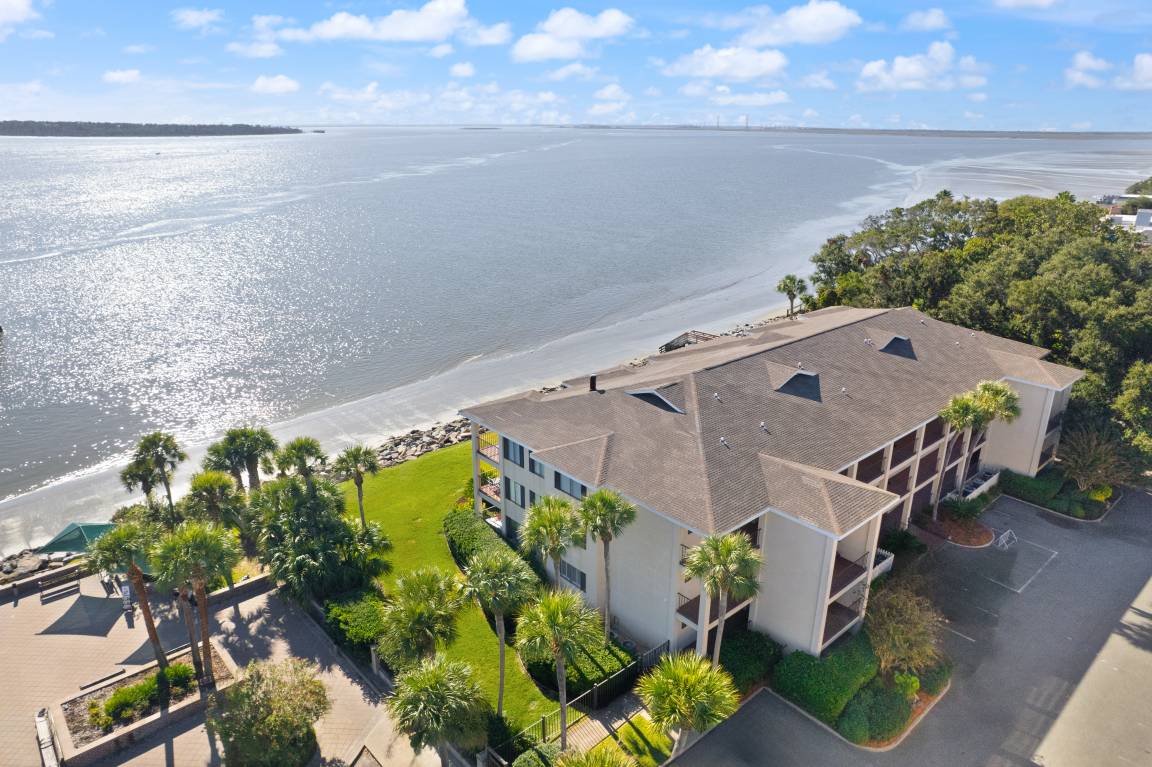 119 M² Condo ∙ 2 Bedrooms ∙ 6 Guests - Brunswick, GA