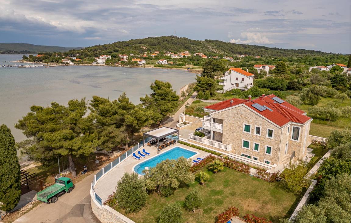 63 M² Apartment ∙ 2 Bedrooms ∙ 4 Guests - Sukošan