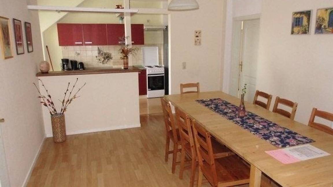 110 M² Ferienwohnung ∙ 3 Schlafzimmer ∙ 8 Gäste - Dresden