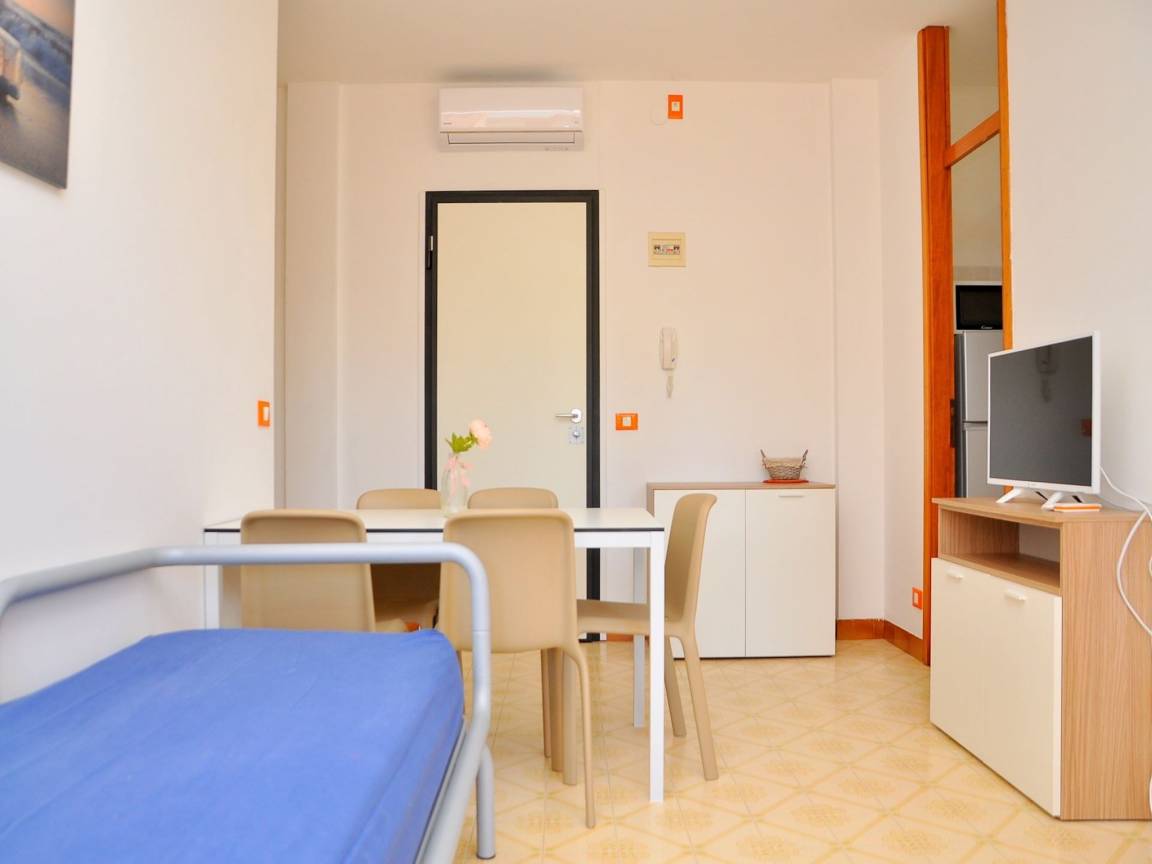 50 M² Ferienwohnung ∙ 3 Schlafzimmer ∙ 5 Gäste - Bibione Pineda