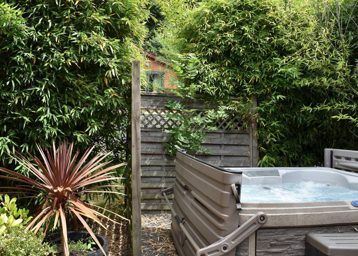 Chalet ∙ 2 Bedrooms ∙ 4 Guests - Grange-over-Sands