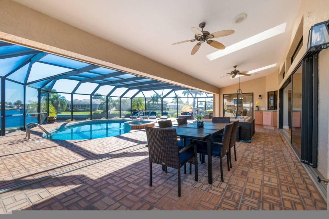 182 M² Apartment ∙ 3 Bedrooms ∙ 8 Guests - Punta Gorda, FL