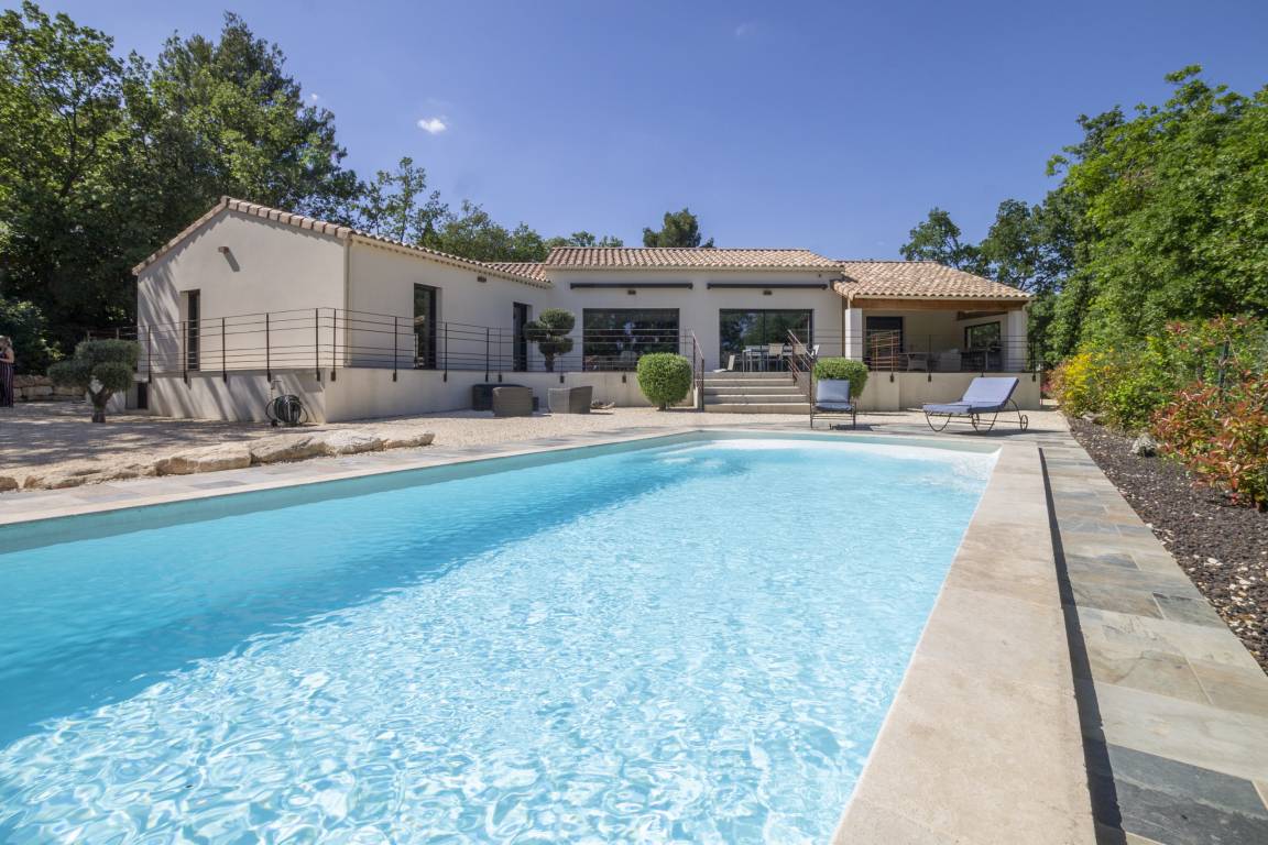 180 M² Villa ∙ 4 Slaapkamers ∙ 8 Gasten - Bagnols-sur-Cèze