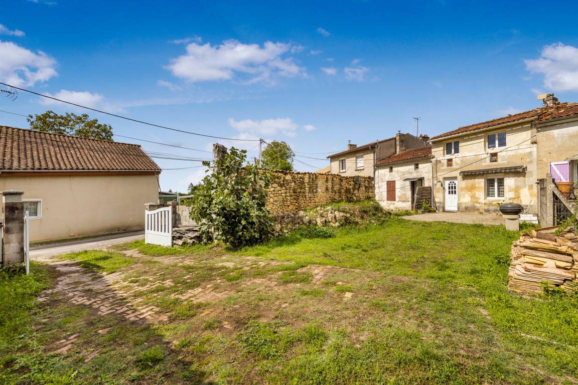 80 M² House ∙ 2 Bedrooms ∙ 4 Guests - Pauillac