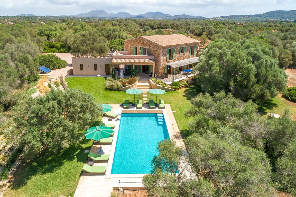 500 M² Villa ∙ 5 Schlafzimmer ∙ 10 Gäste - Cala Llombards