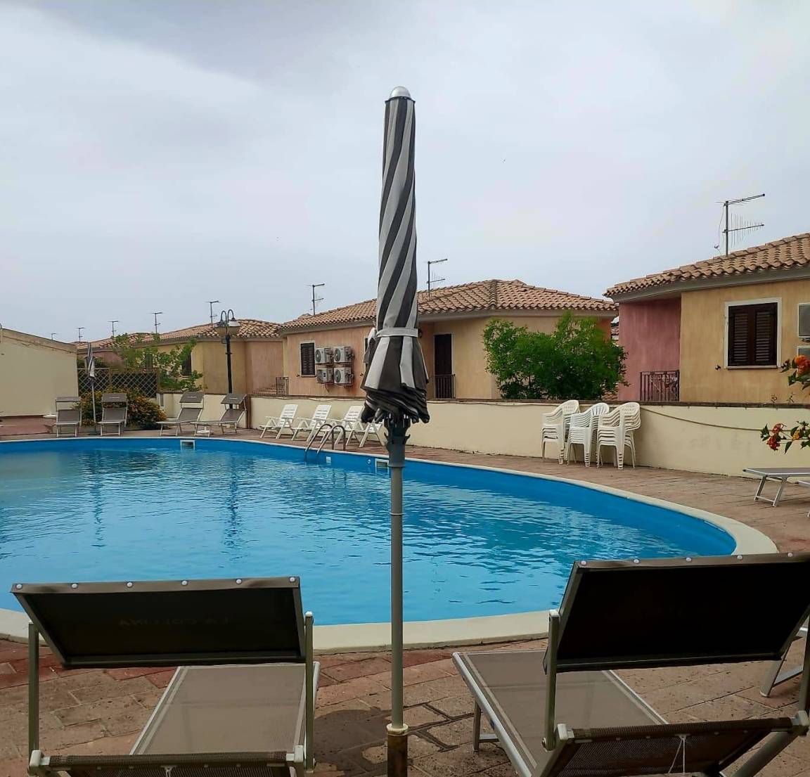 60 M² Villa Vacanza ∙ 1 Camera Da Letto ∙ 4 Ospiti - Villasimius
