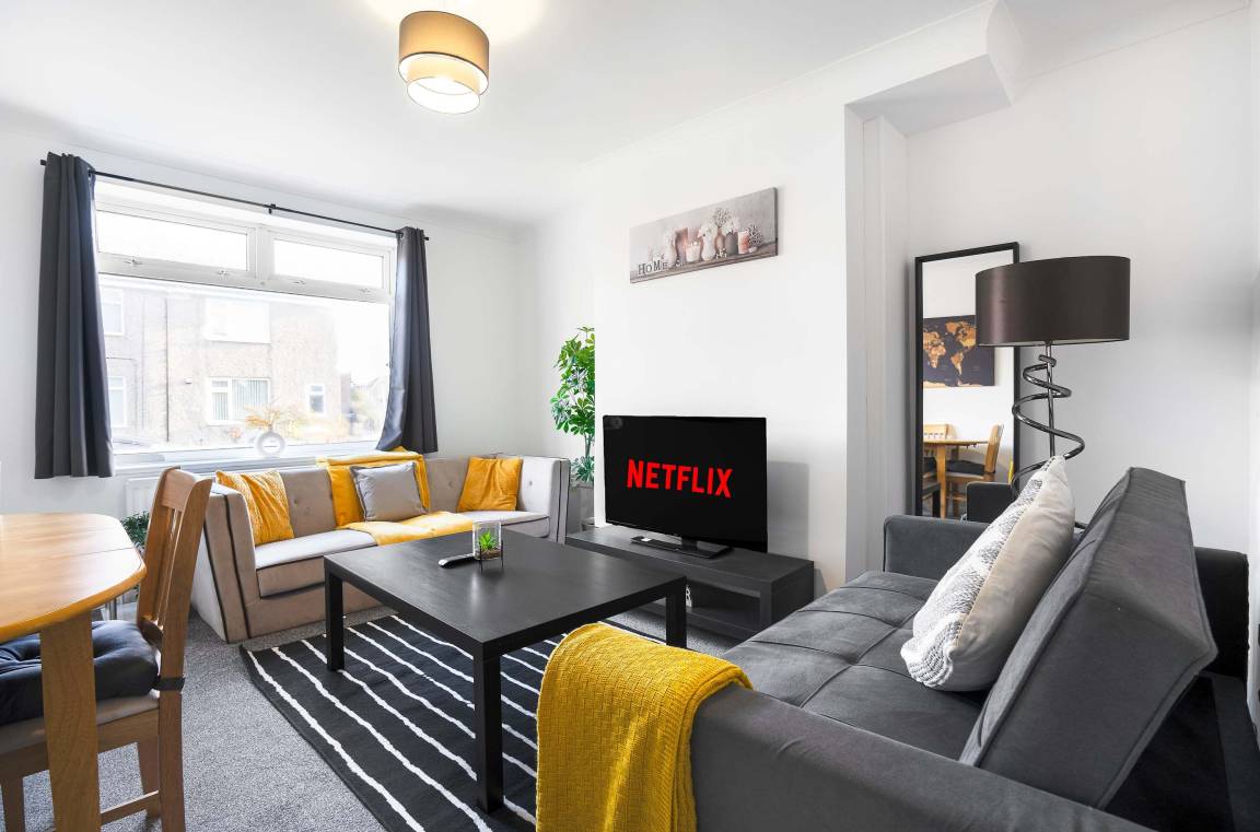 Apartment ∙ 2 Bedrooms ∙ 5 Guests - Durham Castle