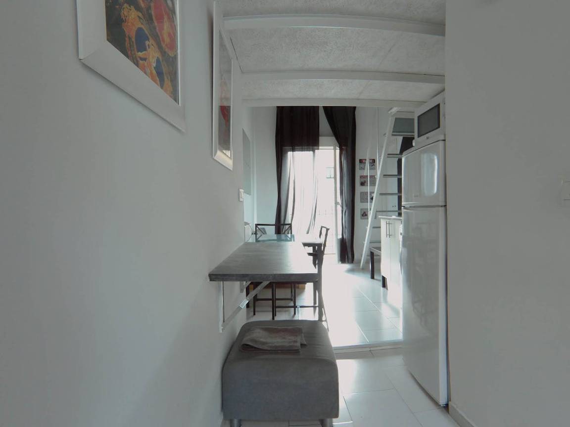 32 M² Apartamento ∙ 2 Huéspedes - Móstoles
