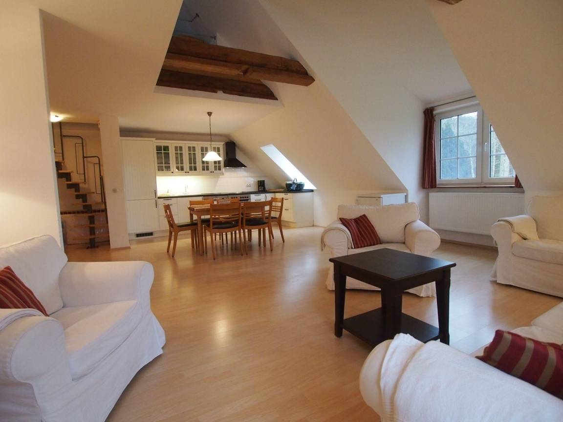 93 m&sup2; Ferienwohnung 2 Schlafzimmer 4 G&auml;ste