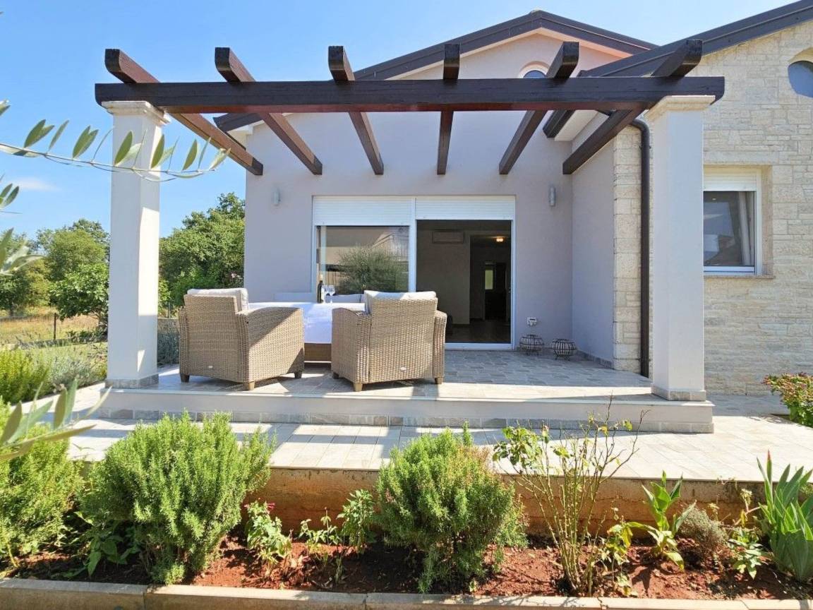 120 M² Huis ∙ 3 Slaapkamers ∙ 6 Gasten - Novigrad