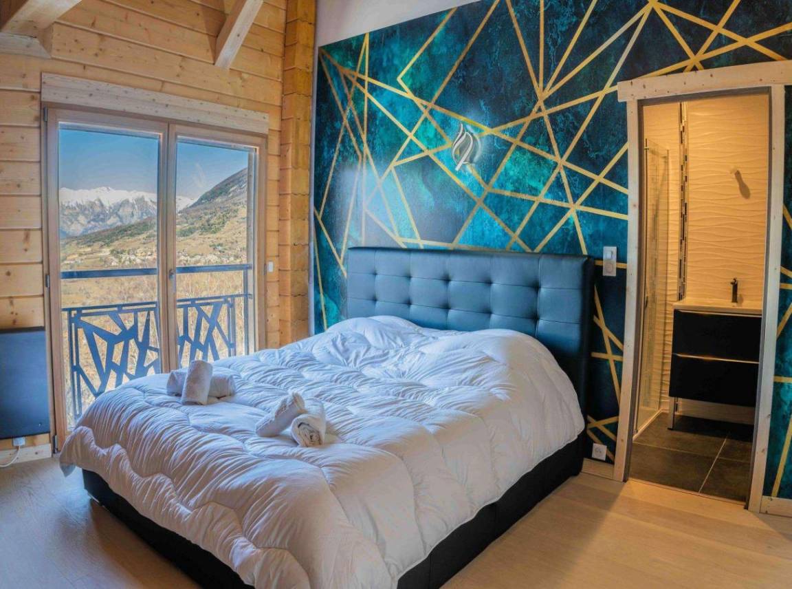 130 m² Chalet ∙ 5 Schlafzimmer ∙ 16 Gäste – Bild 7