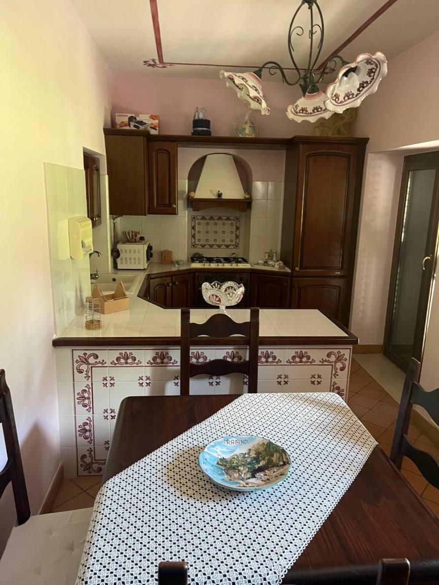 Appartamento Accogliente con Giardino e Piscina Condivisa