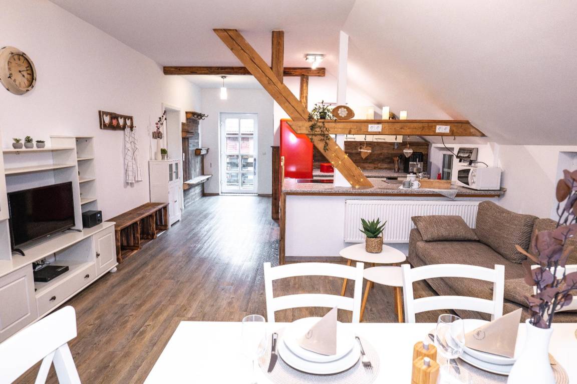 Ferienwohnung ∙ 2 Schlafzimmer ∙ 8 Gäste - Furth im Wald