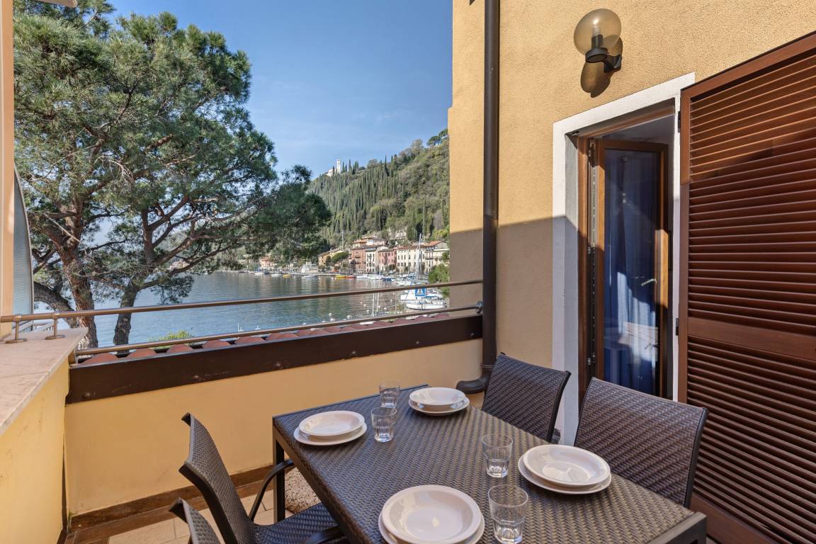50 M² Apartment ∙ 2 Bedrooms ∙ 4 Guests - Gargnano
