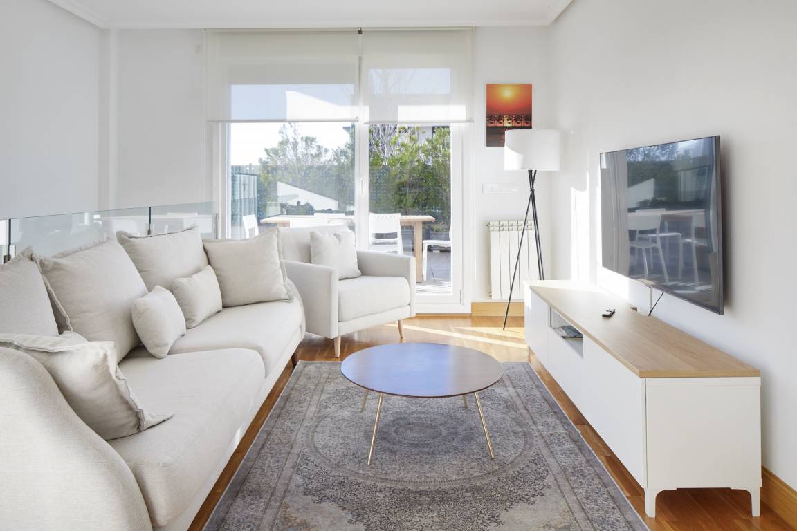 74 M² Appartement ∙ 3 Chambres ∙ 4 Personnes - Saint-Sébastien