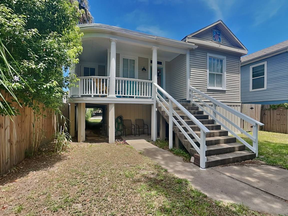 151 M² House ∙ 3 Bedrooms ∙ 10 Guests - Galveston Island, TX