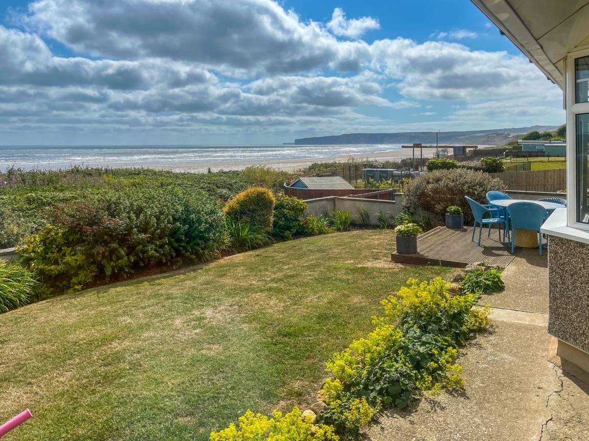 Cottage ∙ 3 Bedrooms ∙ 6 Guests - Filey