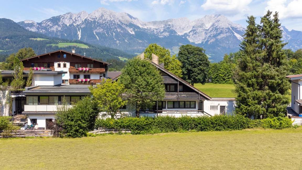 300 M² Maison De Vacances ∙ 6 Chambres ∙ 12 Personnes - Söll