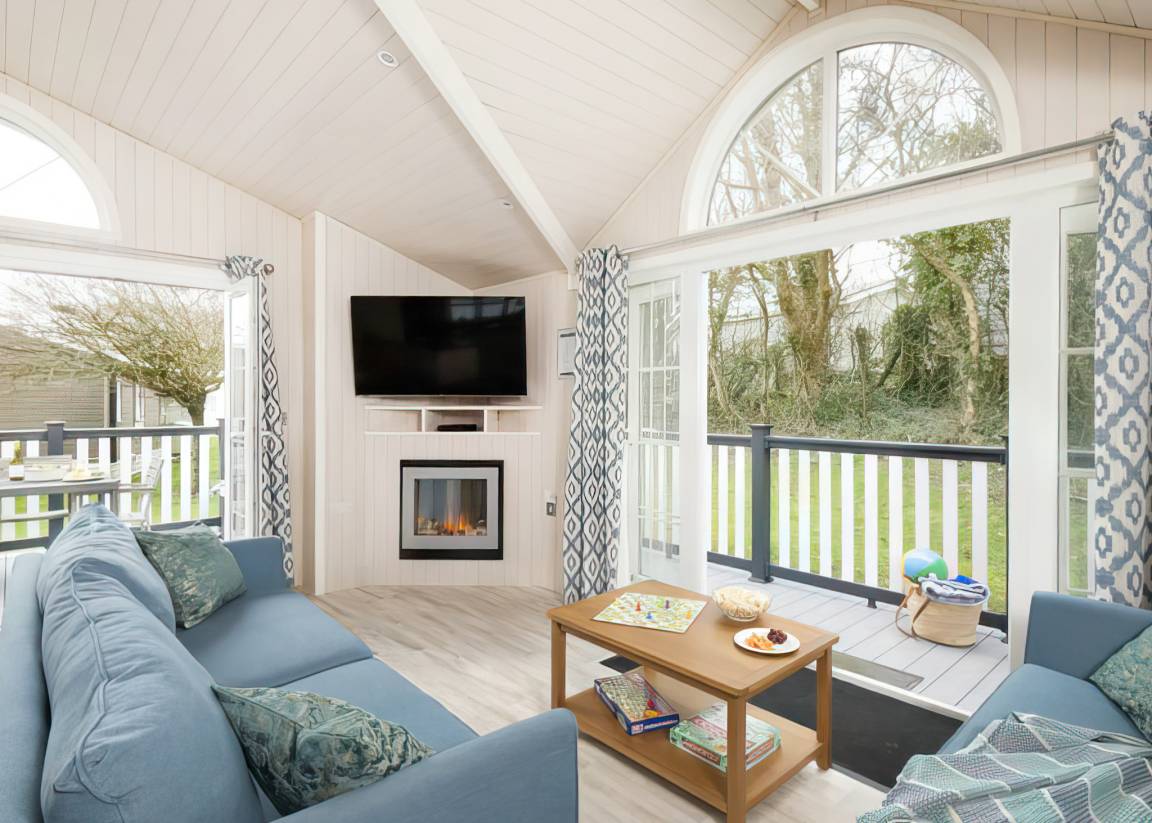 Chalet ∙ 4 Bedrooms ∙ 8 Guests - Isle of Wight