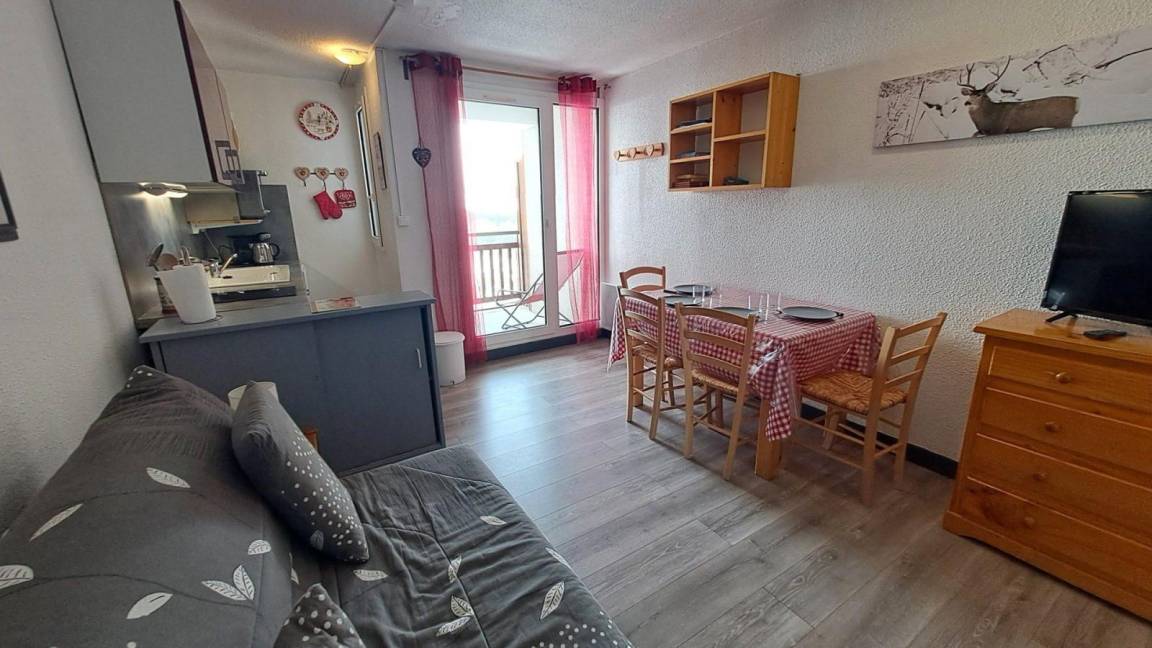 23 m&sup2; Studio 1 Schlafzimmer 3 G&auml;ste