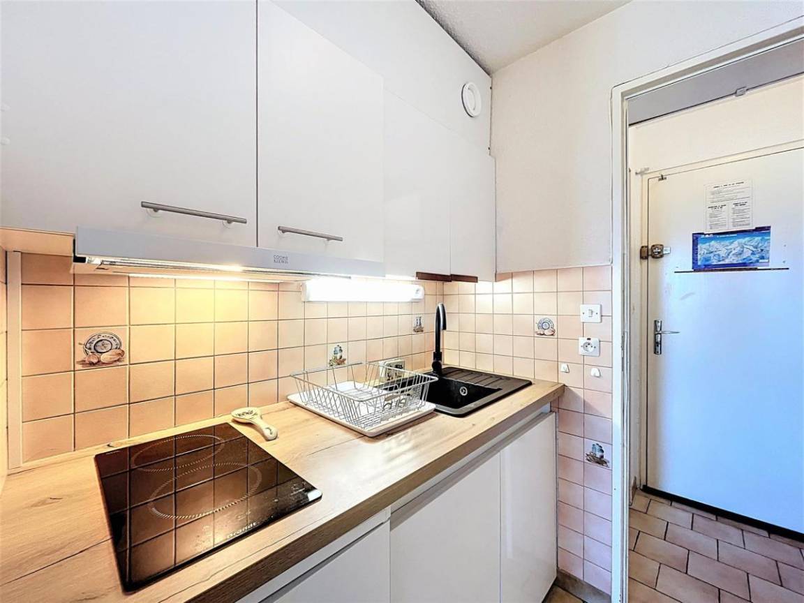 32 m² Ferienwohnung ∙ 1 Schlafzimmer ∙ 5 Gäste – Bild 11