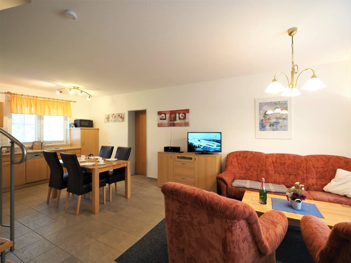 71 m² Ferienhaus ∙ 2 Schlafzimmer ∙ 4 Gäste – Bild 3