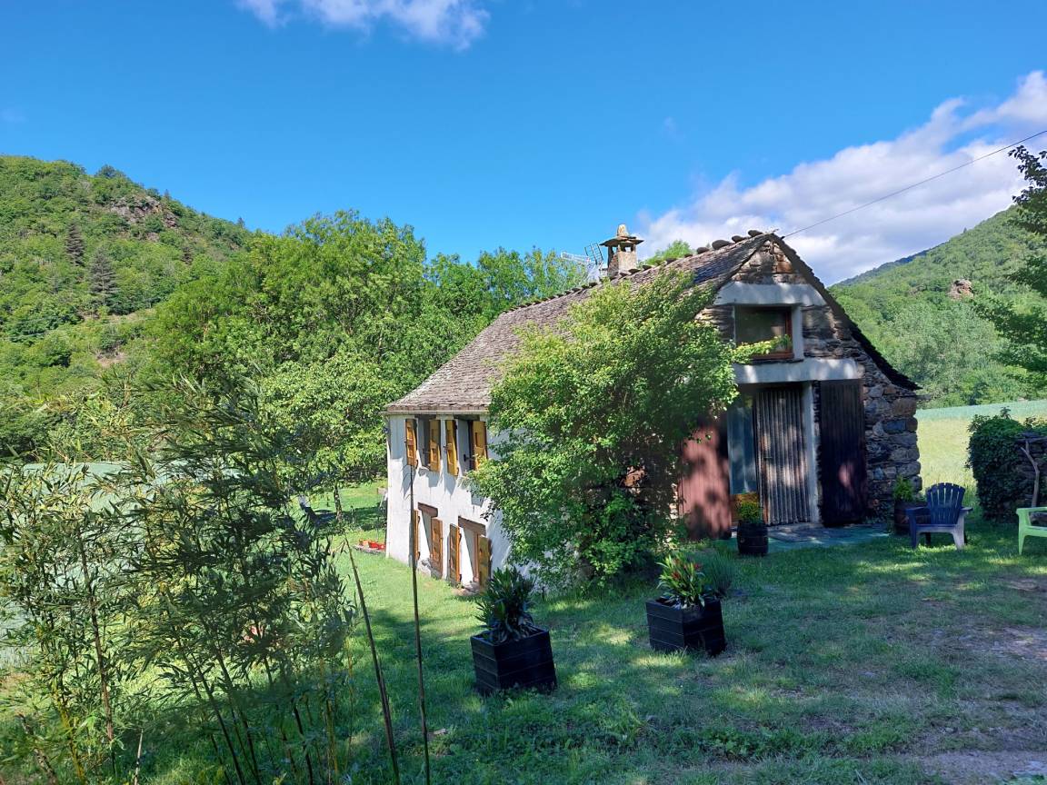 Gîte ∙ 2 Chambres ∙ 6 Personnes - Lozère