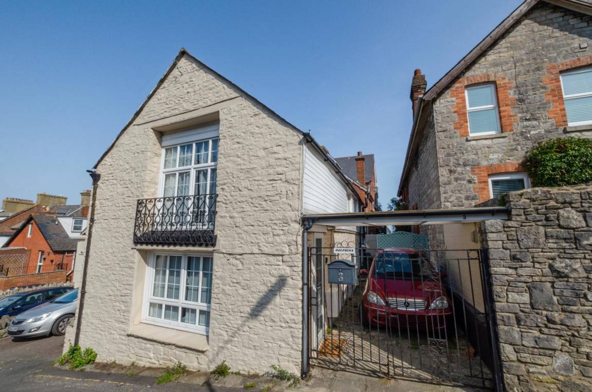 Cottage ∙ 3 Bedrooms ∙ 5 Guests - Swanage
