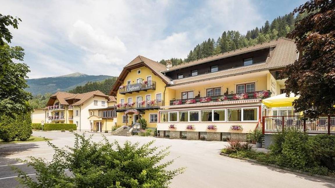 Hotel ∙ 1 Bedroom ∙ 6 Guests - Mariapfarr