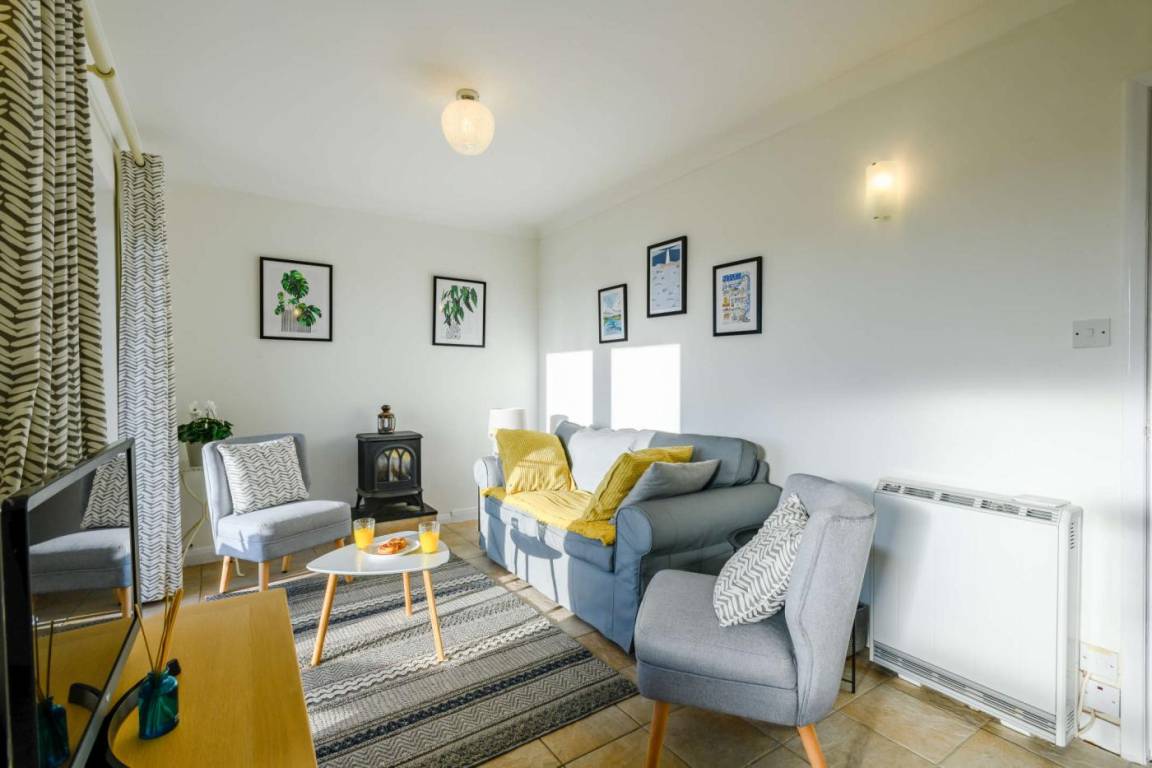 House ∙ 2 Bedrooms ∙ 4 Guests - Sea Palling