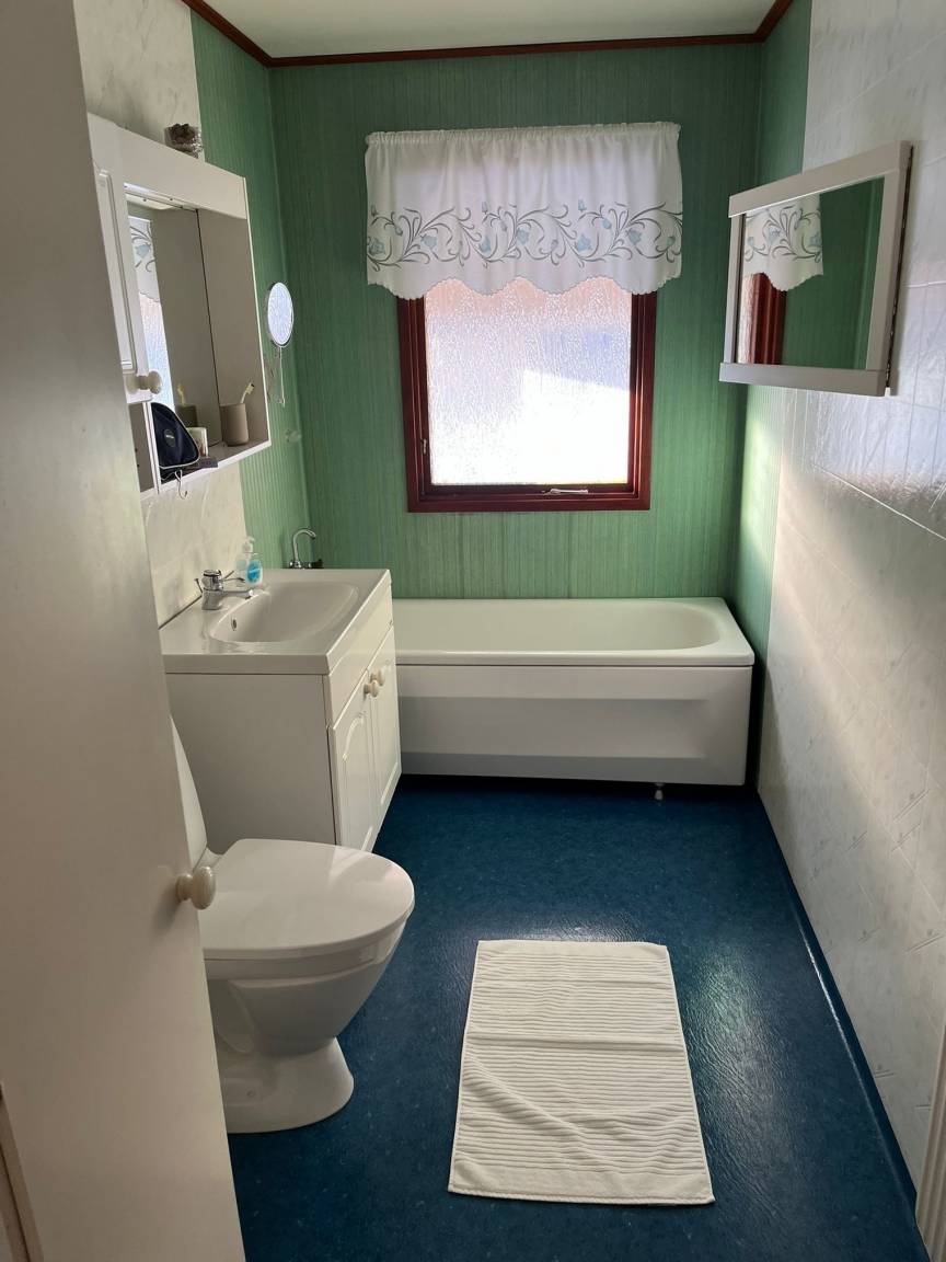 180 m² Ferienhaus ∙ 4 Schlafzimmer ∙ 8 Gäste – Bild 4