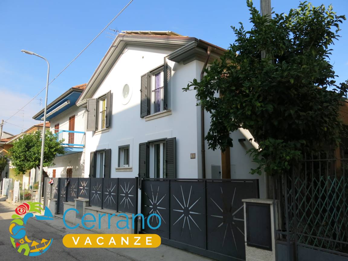 Apartamento ∙ 6 Habitaciones ∙ 10 Huéspedes - Alba Adriatica