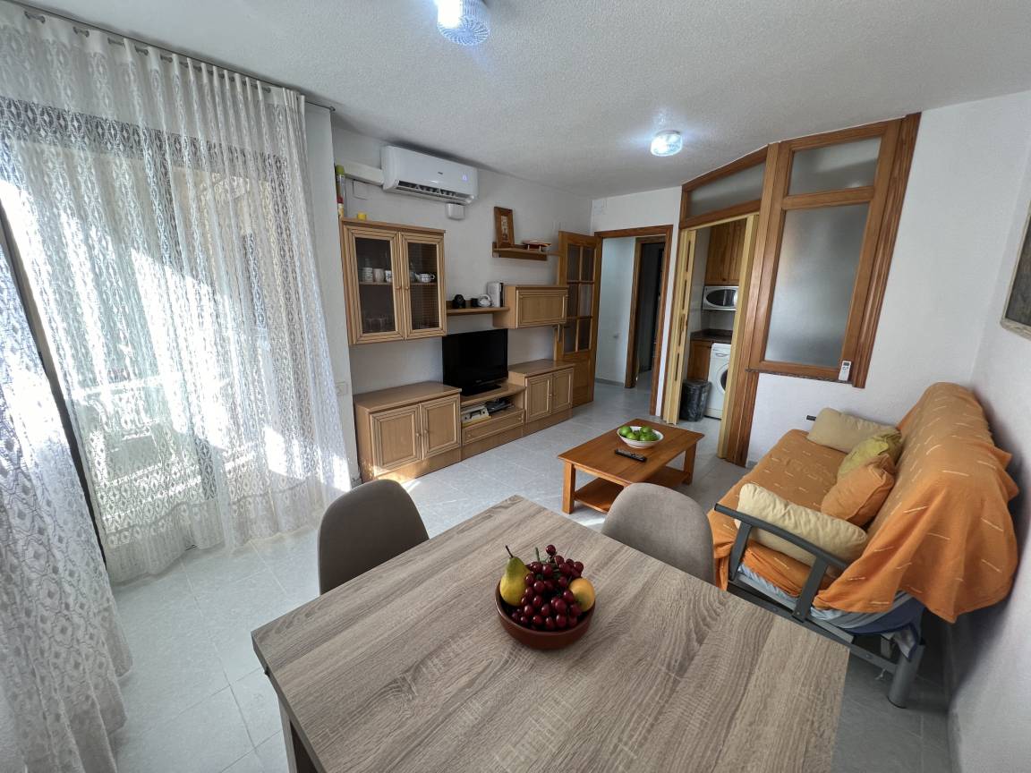 65 M² Apartamento ∙ 2 Habitaciones ∙ 6 Huéspedes - Benicasim