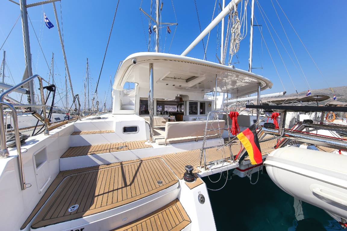14 M² Casa Flotante ∙ 4 Habitaciones ∙ 8 Huéspedes - Trogir