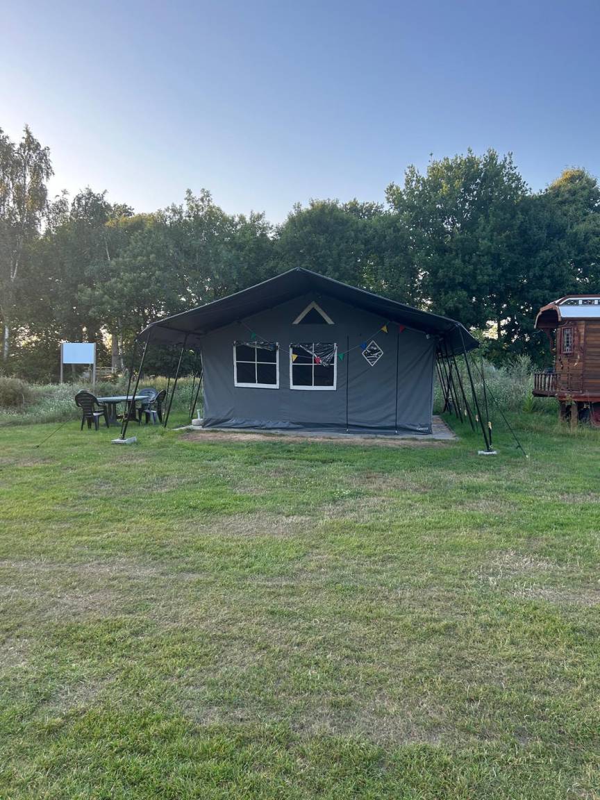 15 M² Appartement ∙ 2 Chambres ∙ 4 Personnes - Emmen
