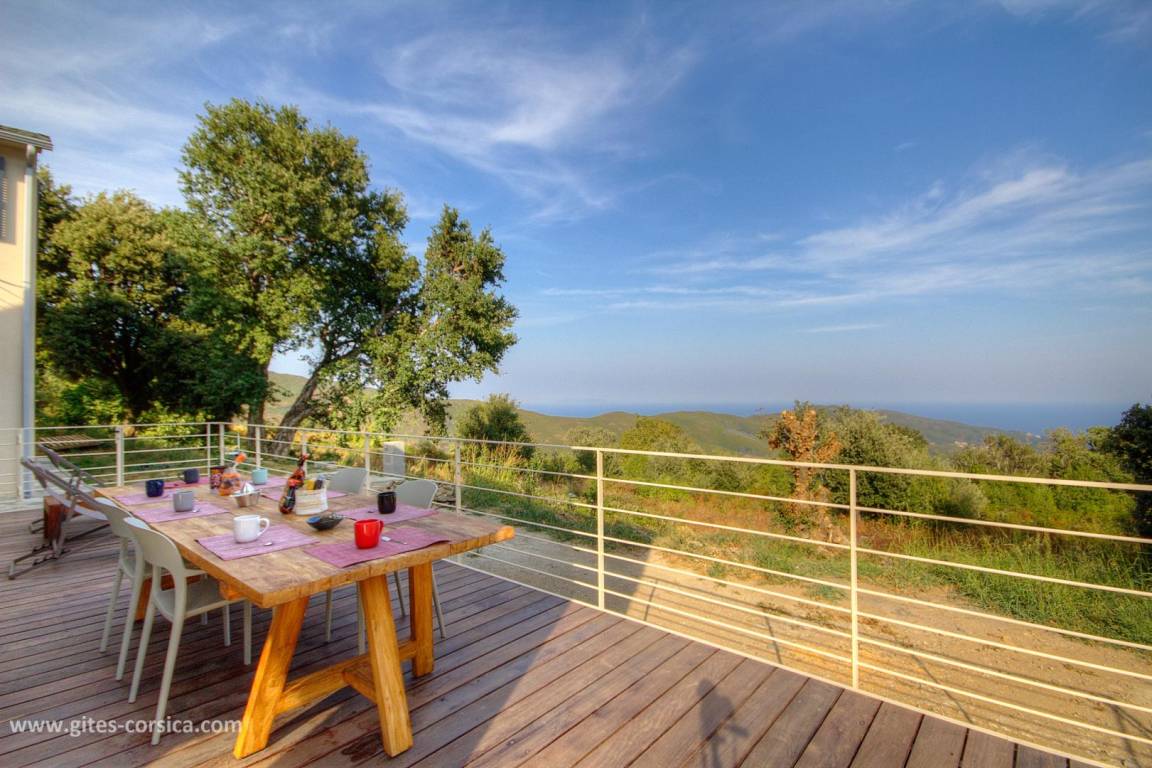 141 m&sup2; G&icirc;te 4 Schlafzimmer 8 G&auml;ste