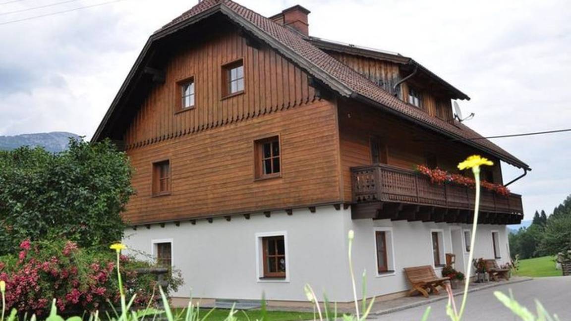 70 M² House ∙ 2 Bedrooms ∙ 4 Guests - Hallstatt