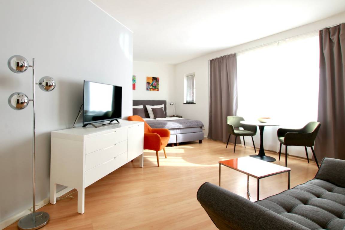 34 M² Apartment ∙ 2 Guests - Cologne