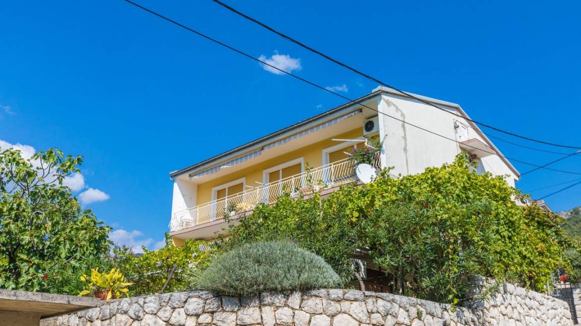 90 M² Appartement ∙ 3 Slaapkamers ∙ 5 Gasten - Crikvenica