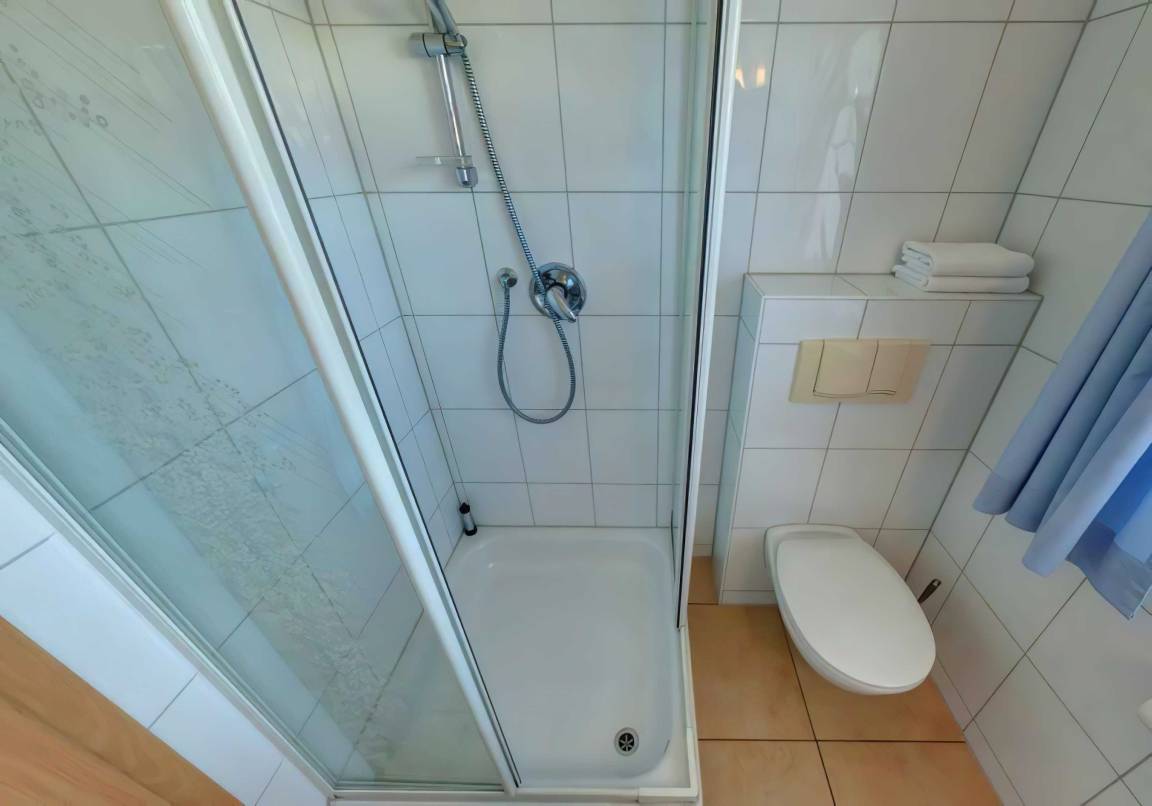 45 m² Ferienwohnung ∙ 1 Schlafzimmer ∙ 2 Gäste – Bild 3