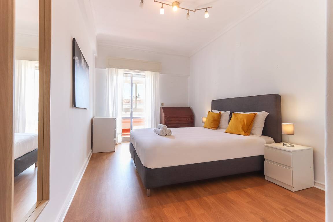 100 M² Apartamento ∙ 3 Habitaciones ∙ 8 Huéspedes - Oeiras