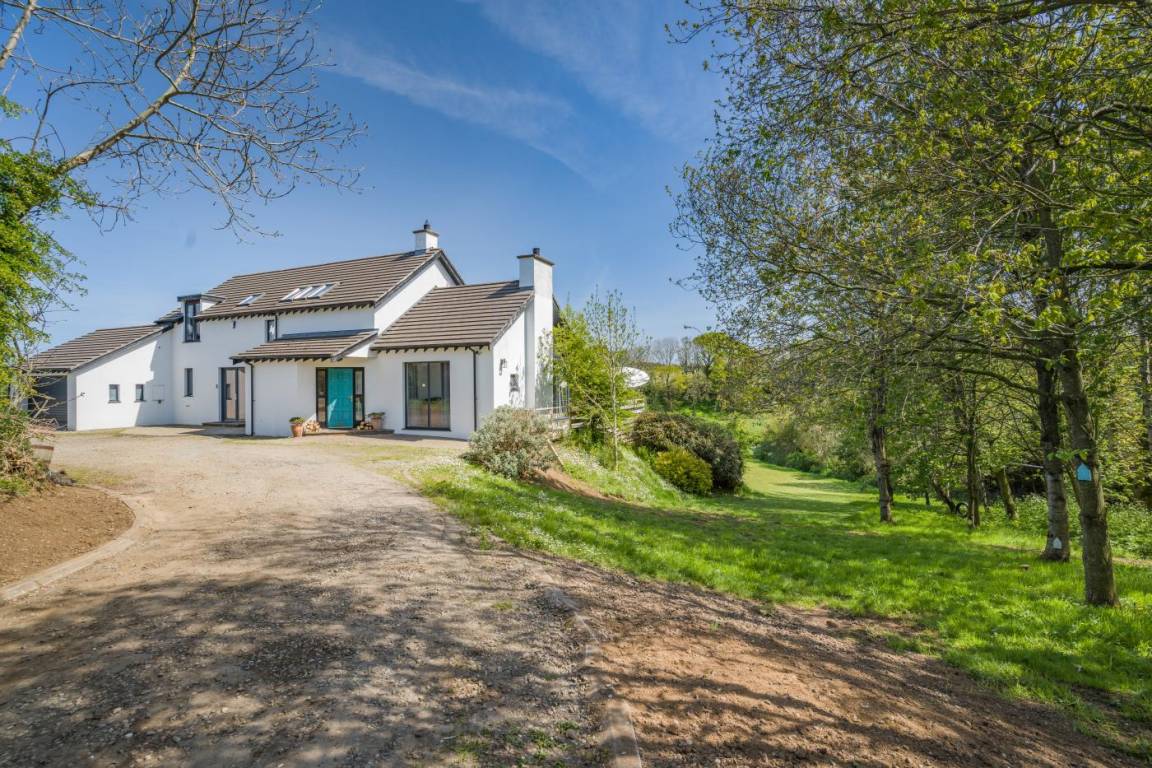 Cottage ∙ 4 Bedrooms ∙ 8 Guests - Portballintrae
