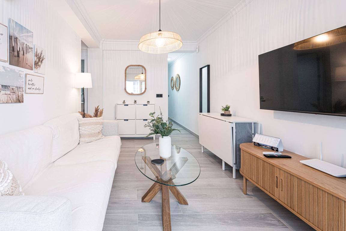 60 M² Appartamento Vacanza ∙ 2 Camere Da Letto ∙ 3 Ospiti - Nerja