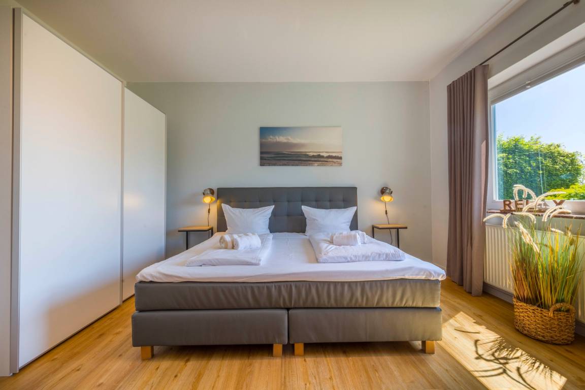 180 m² Ferienhaus ∙ 3 Schlafzimmer ∙ 4 Gäste – Bild 2