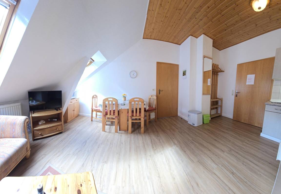 38 m² Ferienwohnung ∙ 1 Schlafzimmer ∙ 3 Gäste – Bild 3