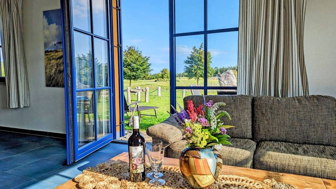 126 M² House ∙ 3 Bedrooms ∙ 6 Guests - Glowe
