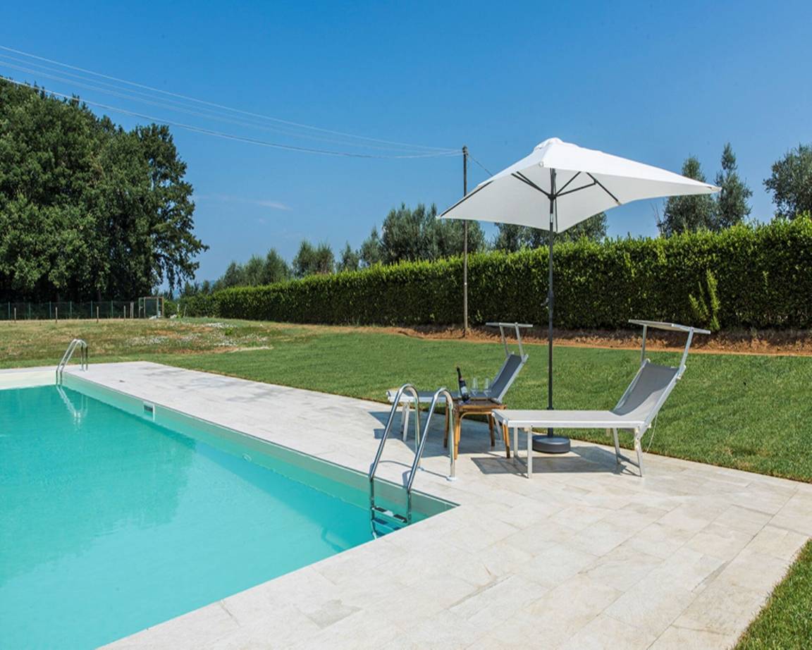 900 M² Villa ∙ 10 Slaapkamers ∙ 26 Gasten - Signa