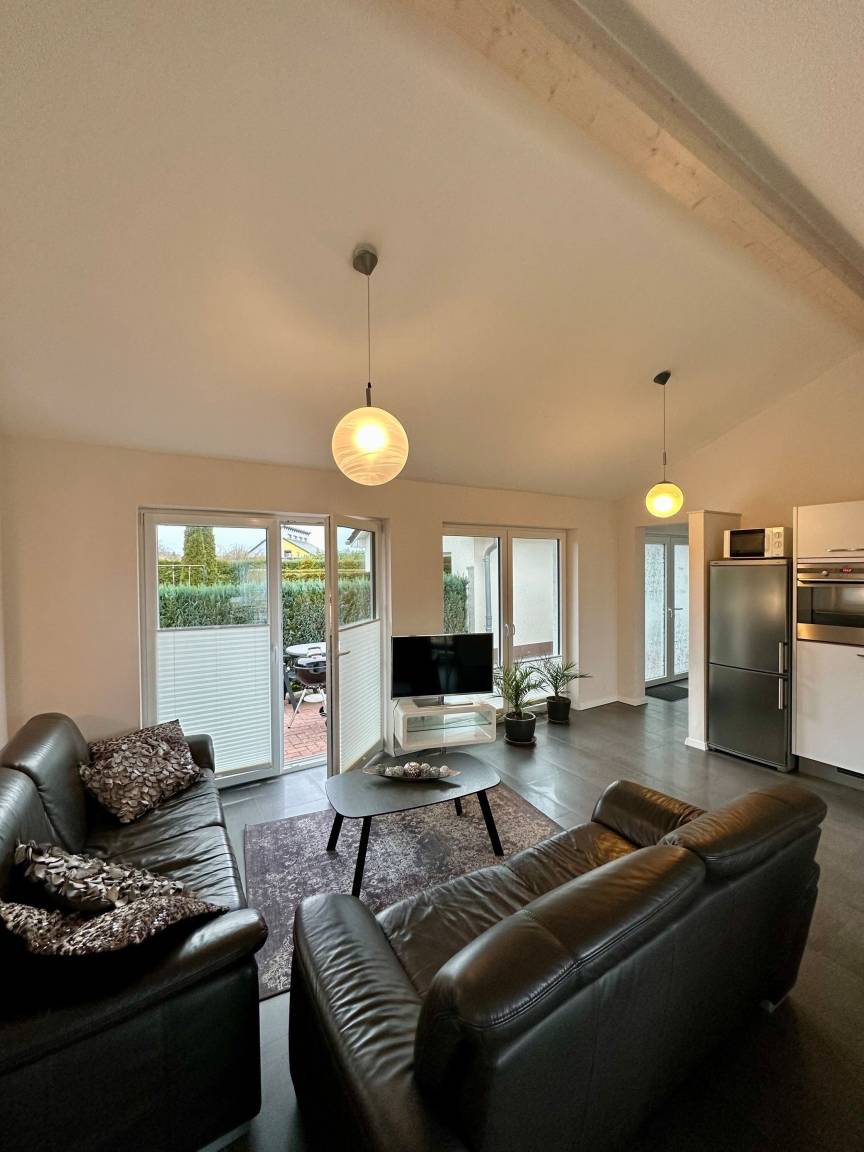 73 m² Ferienhaus ∙ 2 Schlafzimmer ∙ 4 Gäste – Bild 2