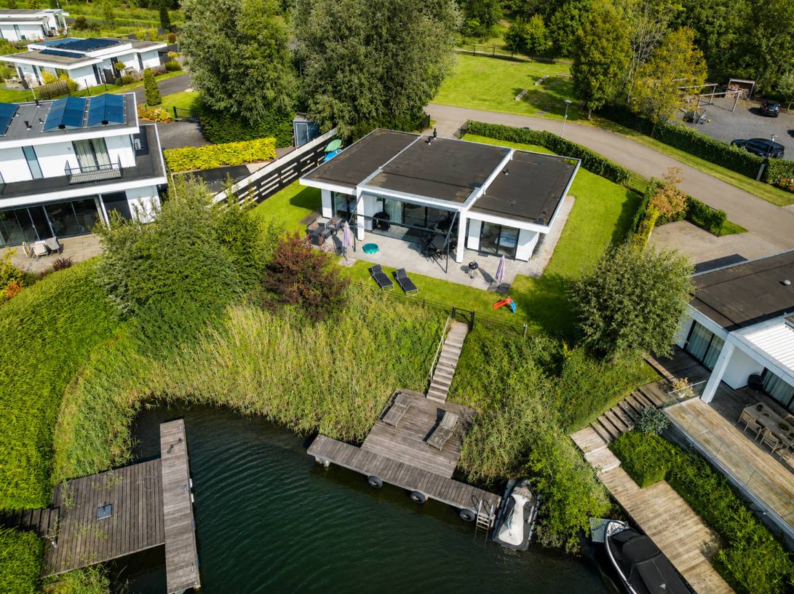 119 M² Ferienhaus ∙ 3 Schlafzimmer ∙ 8 Gäste - Zeewolde
