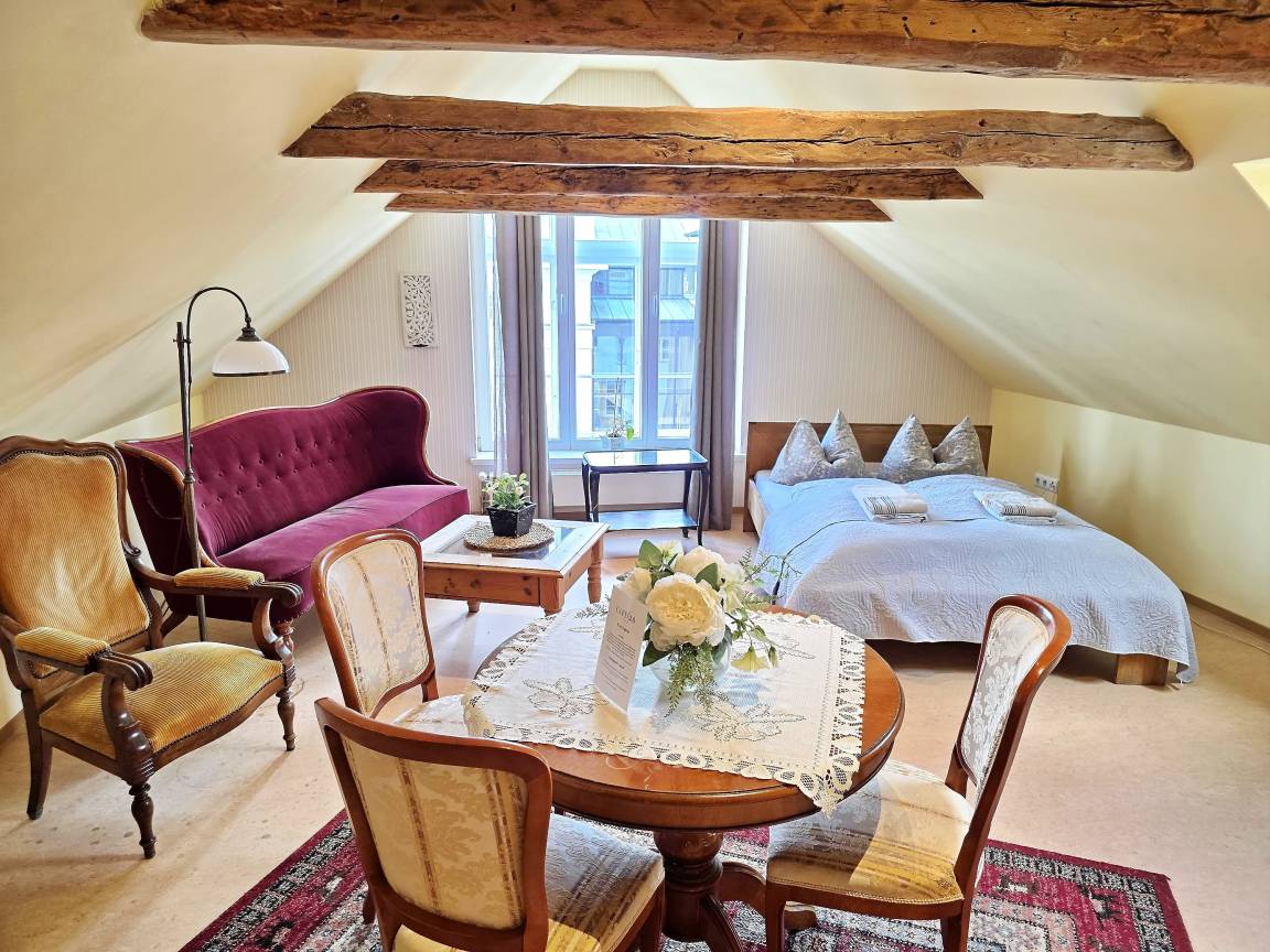 60 m&sup2; Ferienwohnung 2 Schlafzimmer 4 G&auml;ste